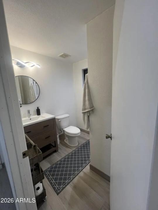 Real Estate Picture 40