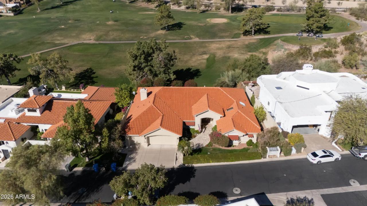 Real Estate Picture 2