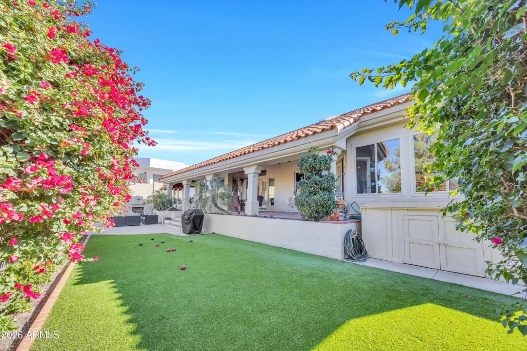 Real Estate Picture 18