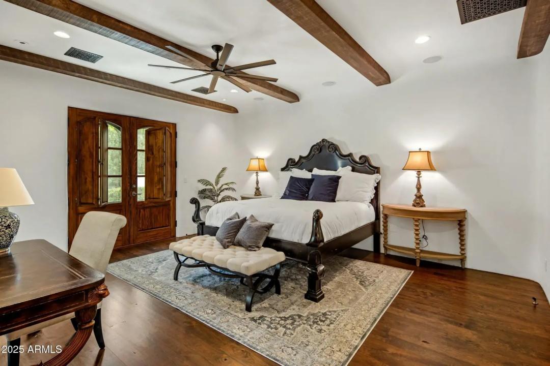 Real Estate Picture 43