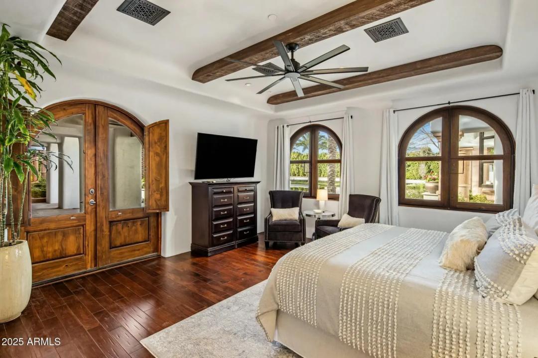 Real Estate Picture 44