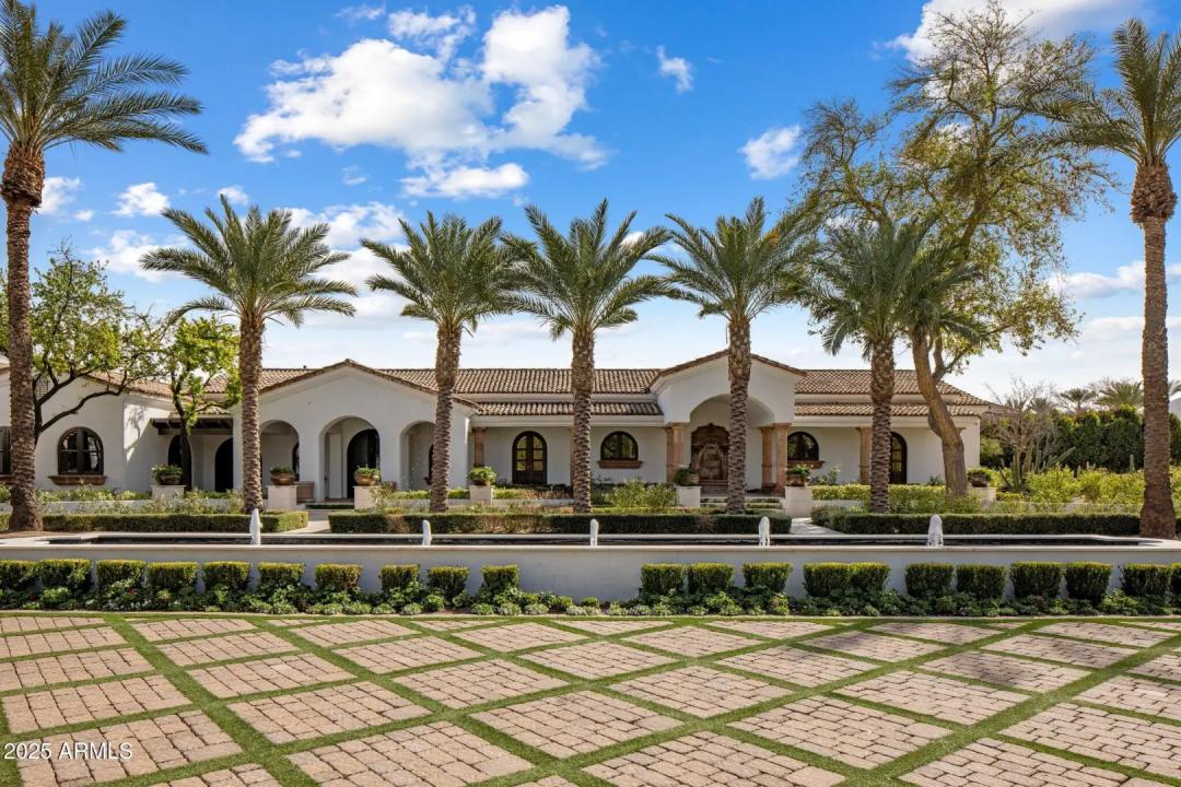 Real Estate Picture 20