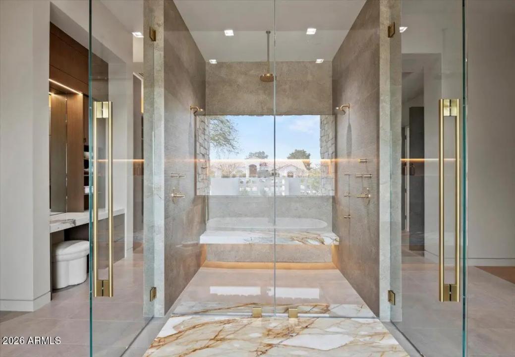 Real Estate Picture 31