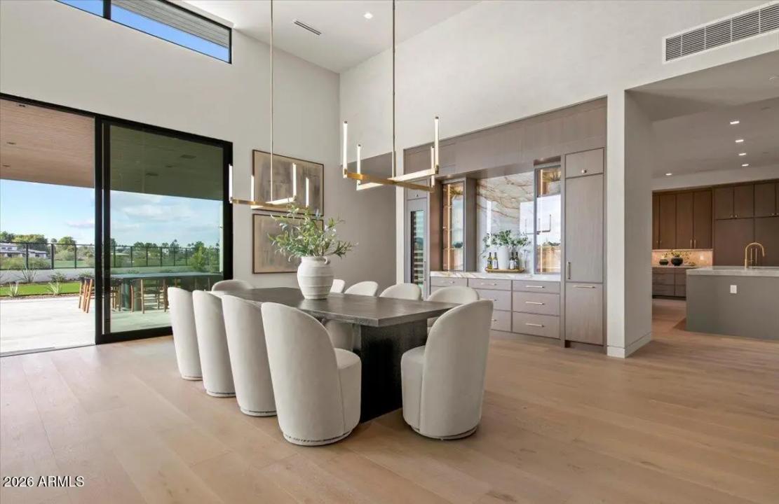 Real Estate Picture 48