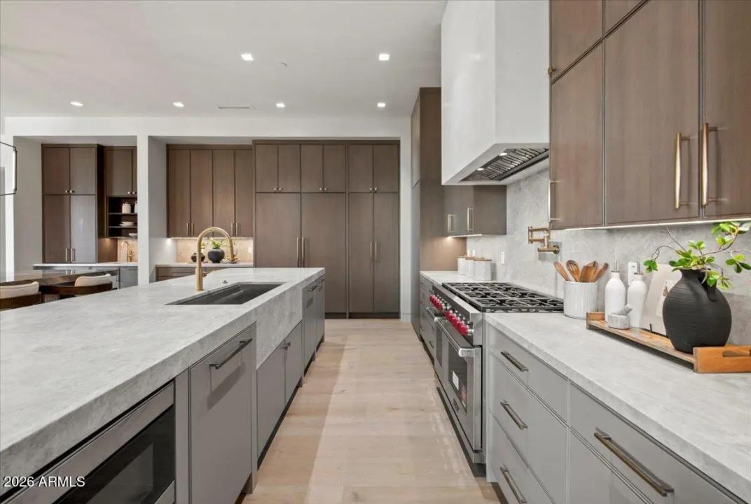 Real Estate Picture 51