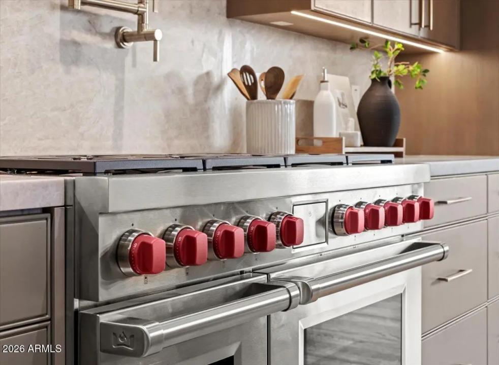 Real Estate Picture 53