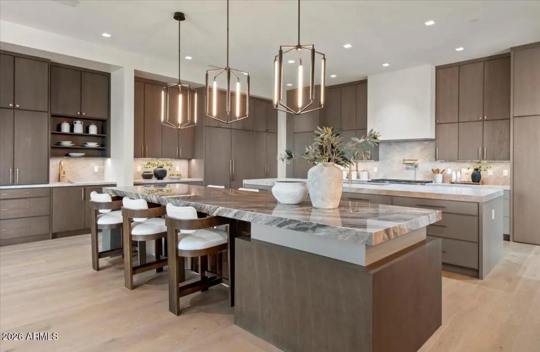 Real Estate Picture 58