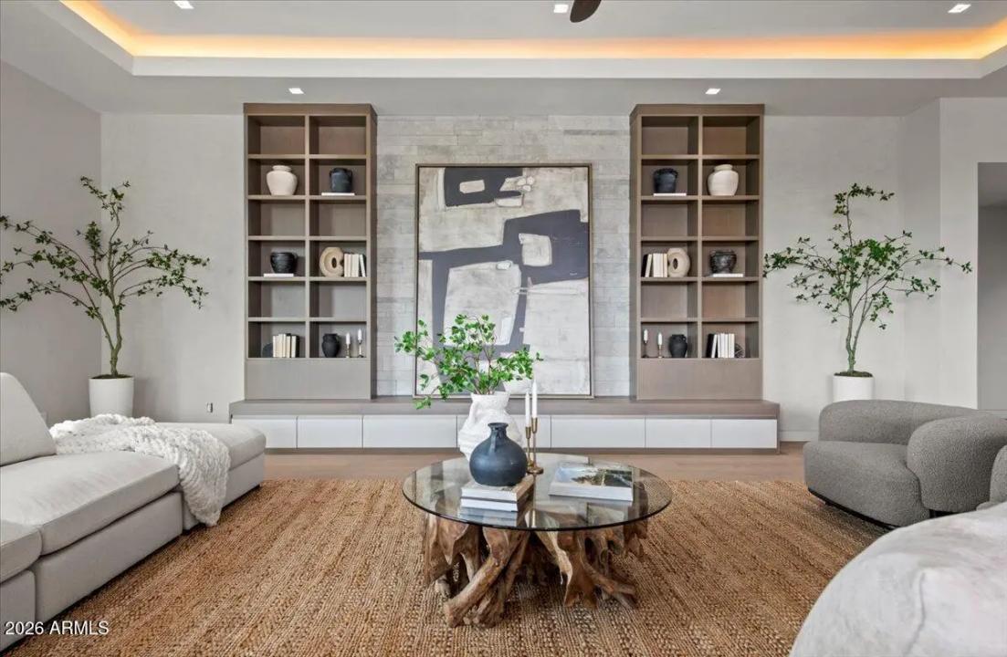 Real Estate Picture 70