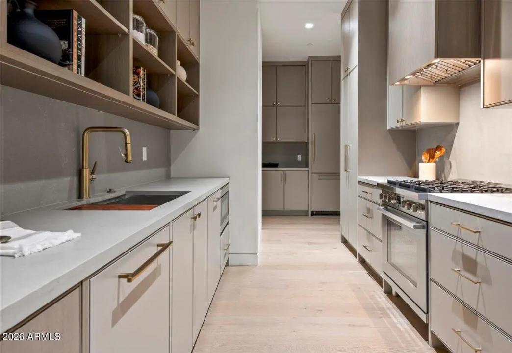 Real Estate Picture 61