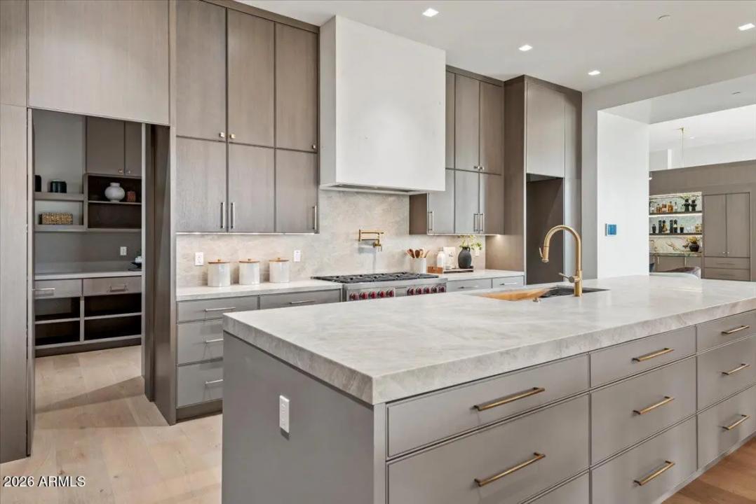 Real Estate Picture 59