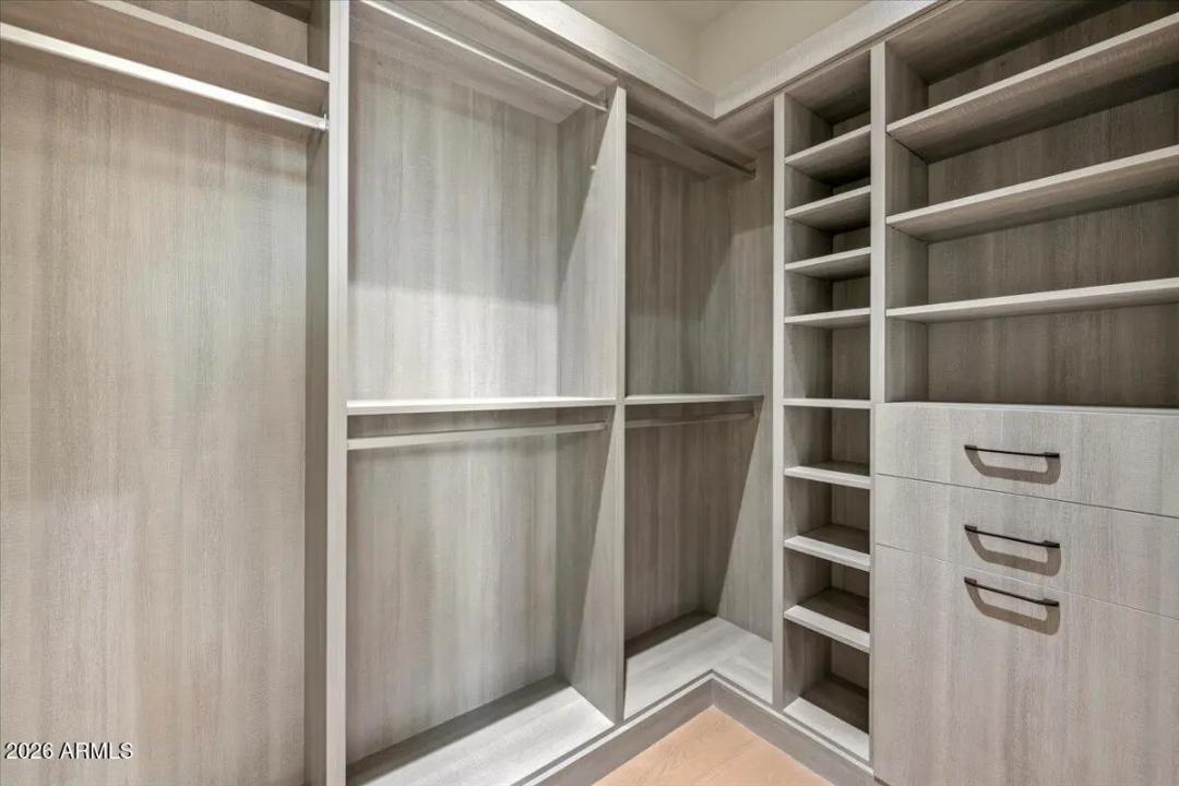 Real Estate Picture 80