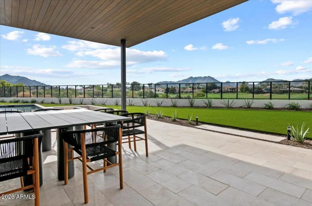 Real Estate Picture 86