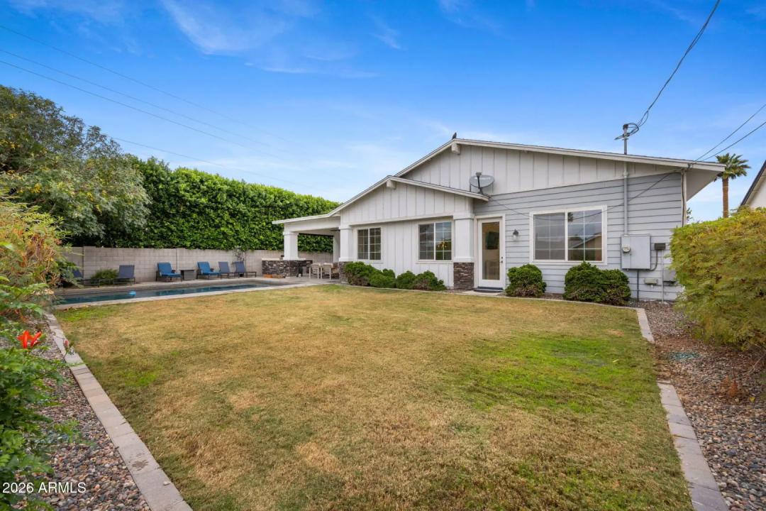 Real Estate Picture 40