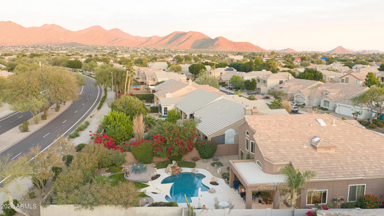 Real Estate Picture 28