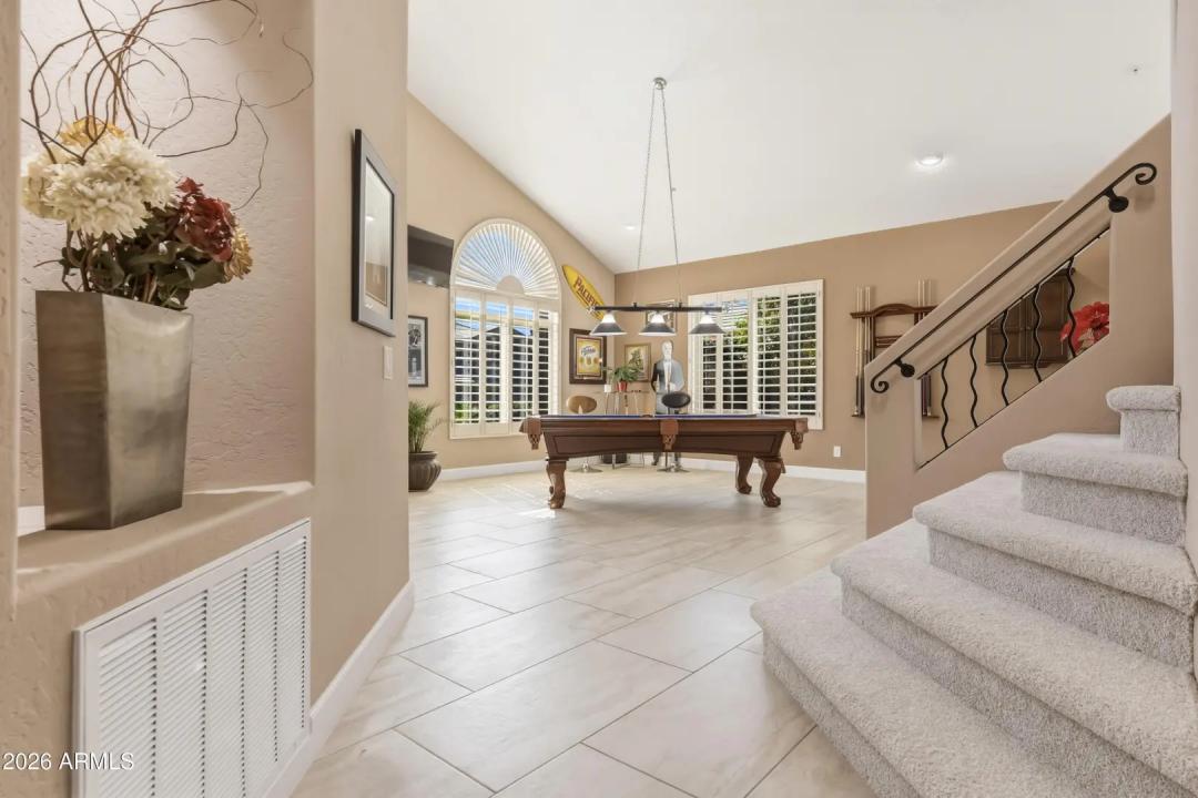 Real Estate Picture 15