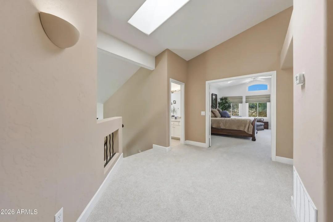 Real Estate Picture 16