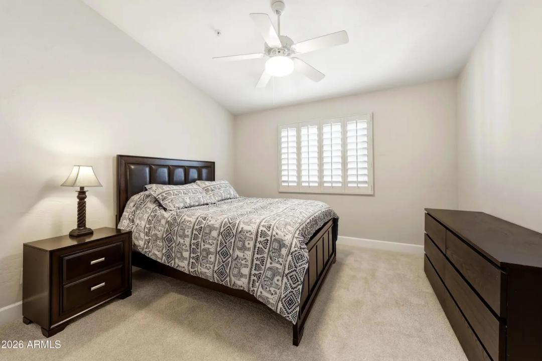 Real Estate Picture 28