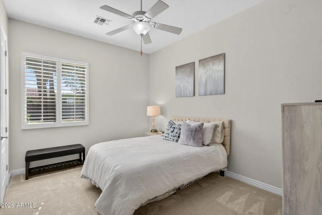 Real Estate Picture 28