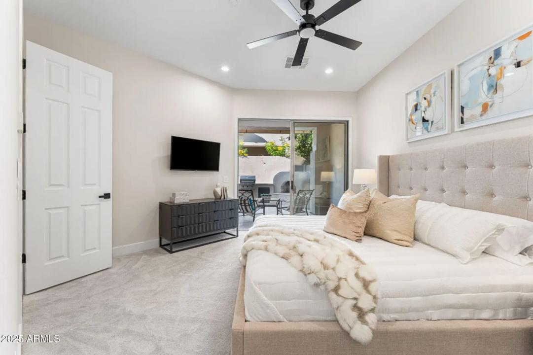 Real Estate Picture 20