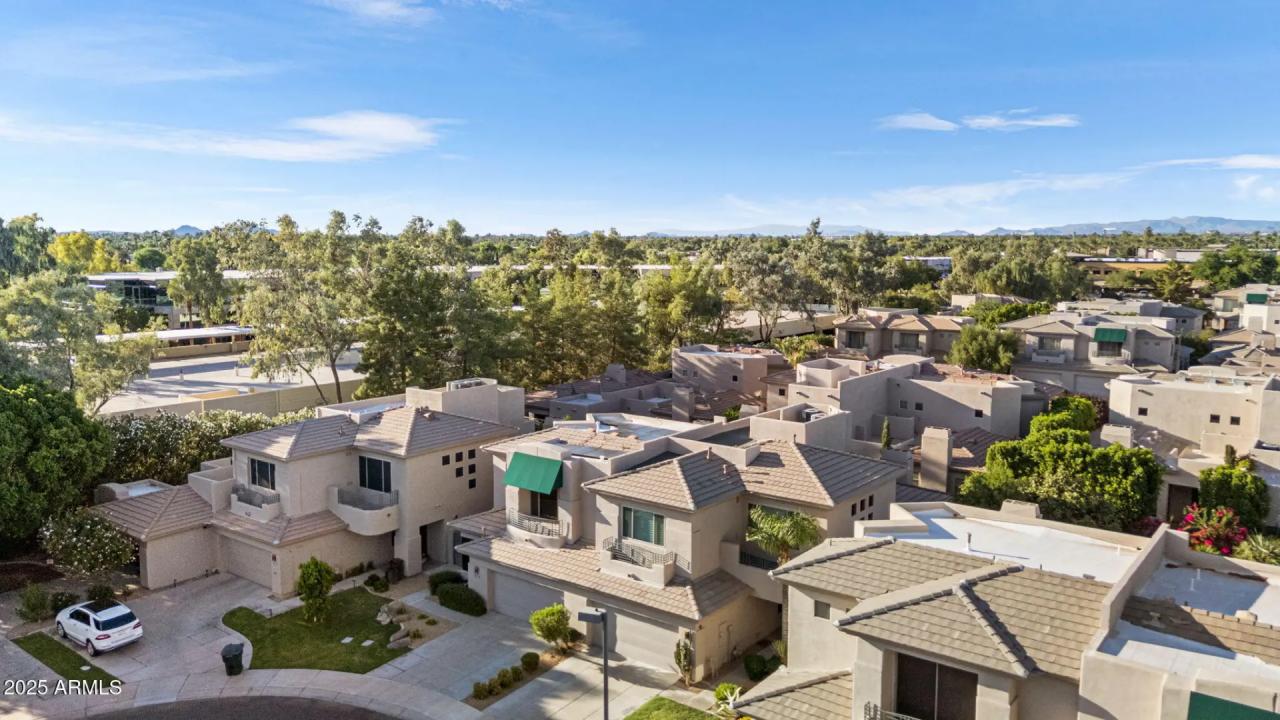 Real Estate Picture 42