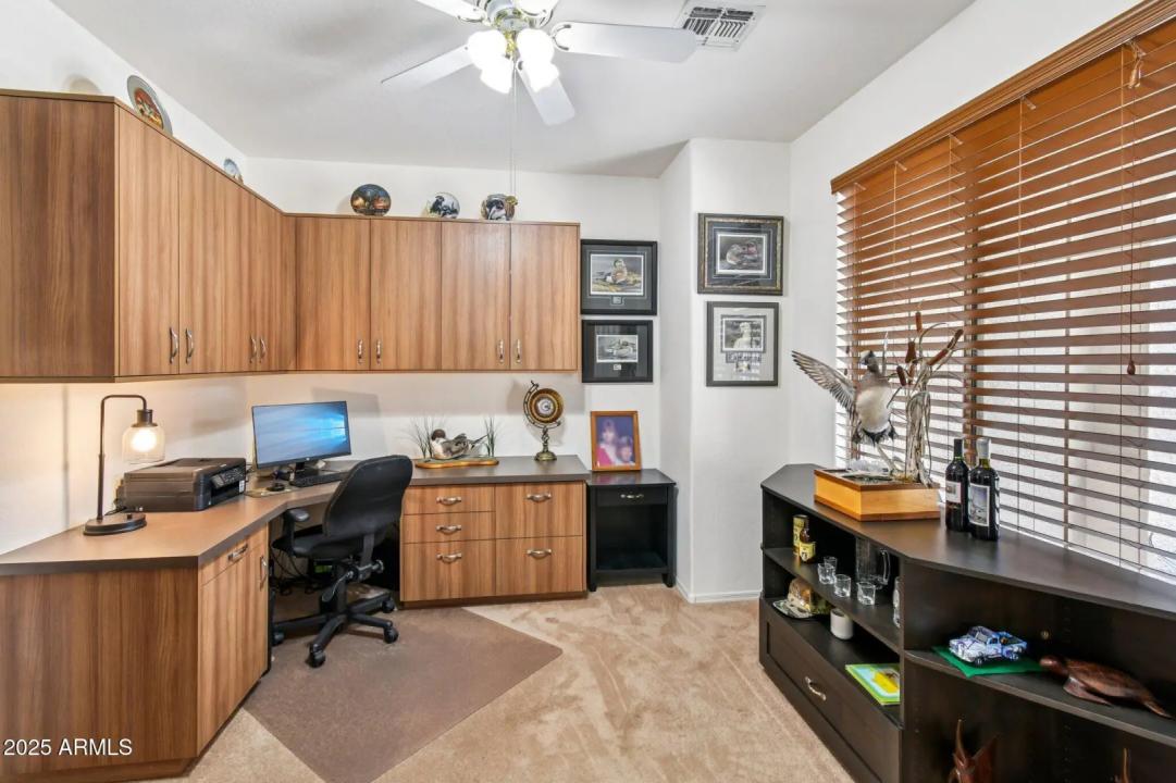 Real Estate Picture 9