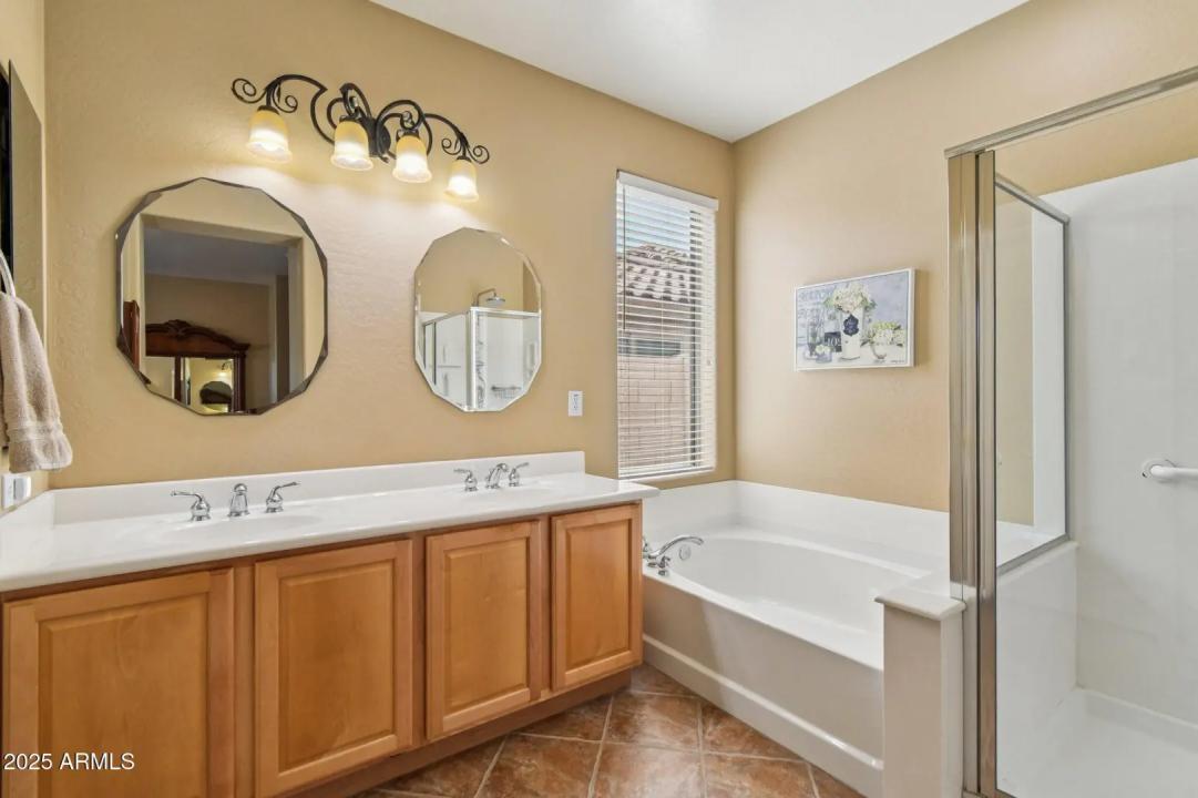 Real Estate Picture 27