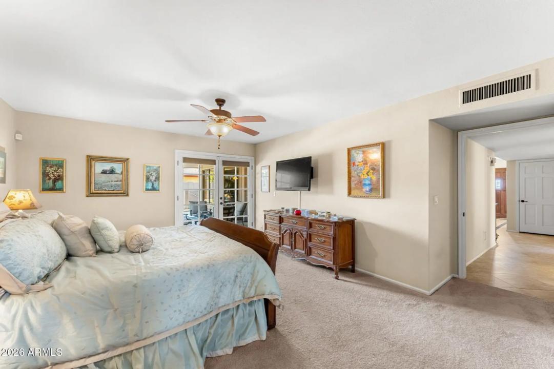 Real Estate Picture 13