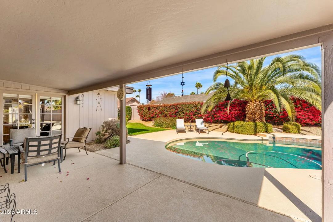 Real Estate Picture 24