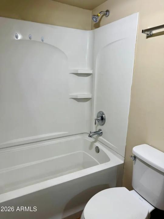 Real Estate Picture 17