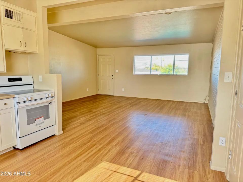 Real Estate Picture 2