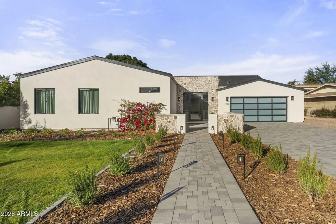 4512 N 38TH Street Phoenix AZ 85018