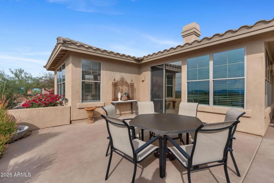 Real Estate Picture 15