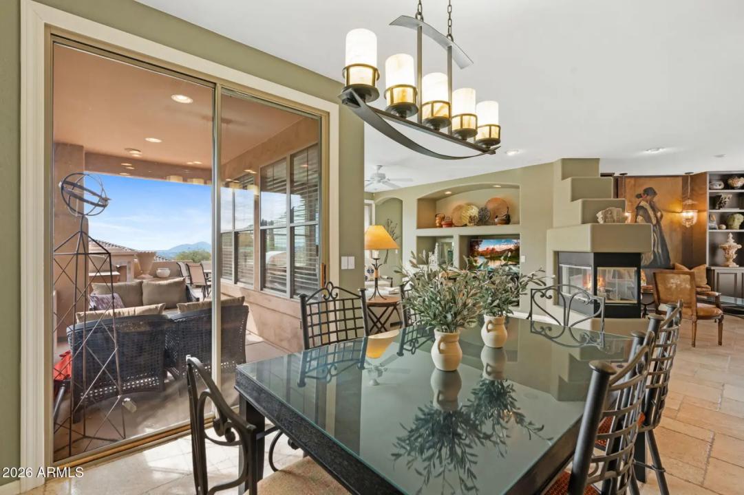 Real Estate Picture 9