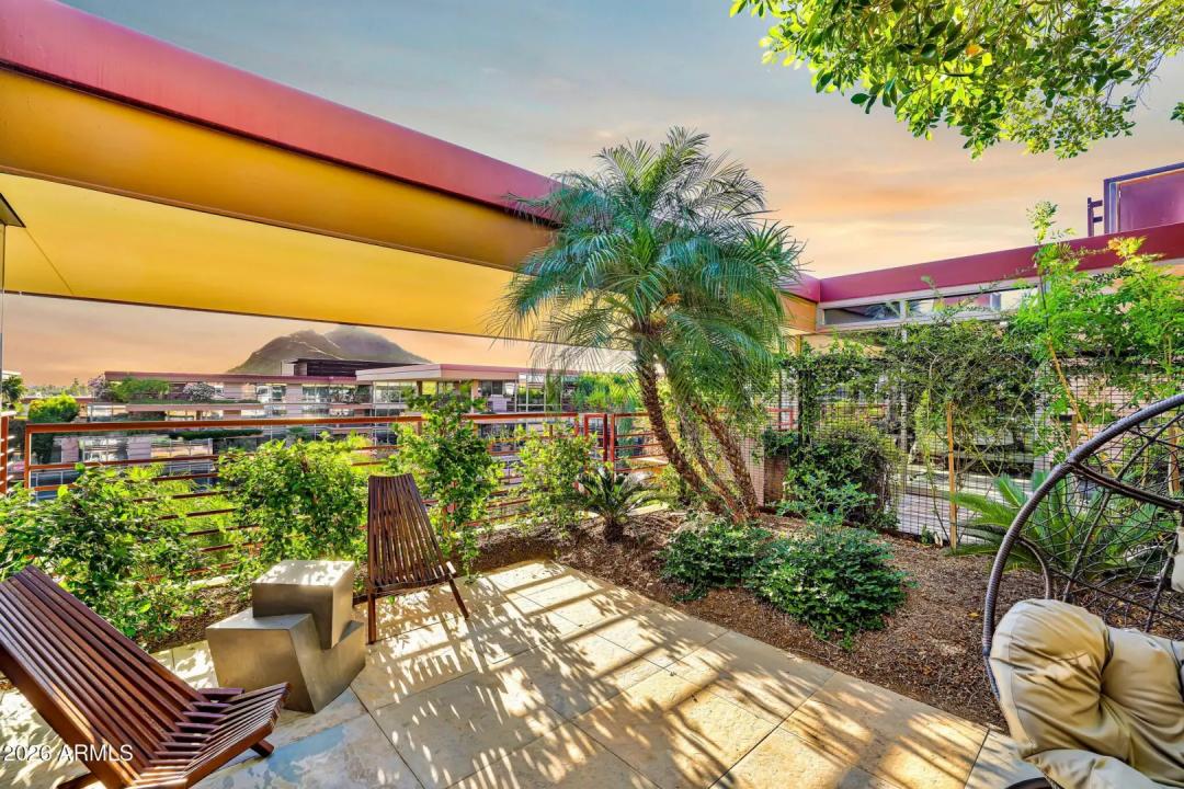 Real Estate Picture 20