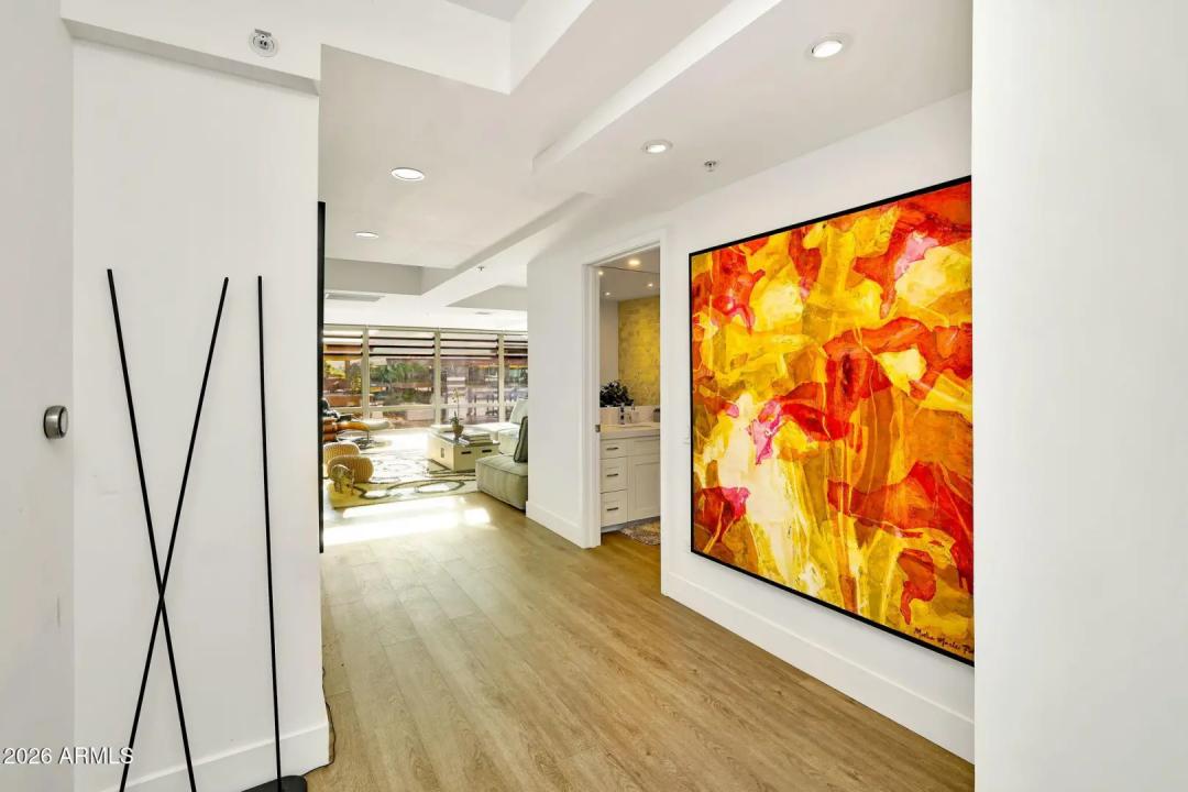 Real Estate Picture 28