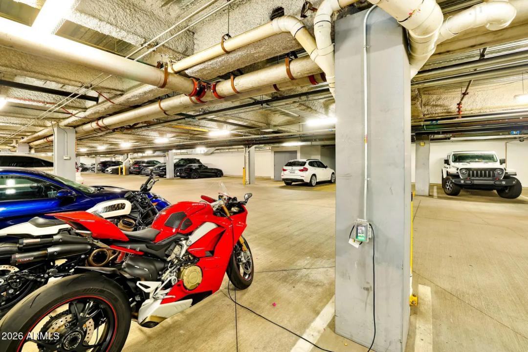 Real Estate Picture 42