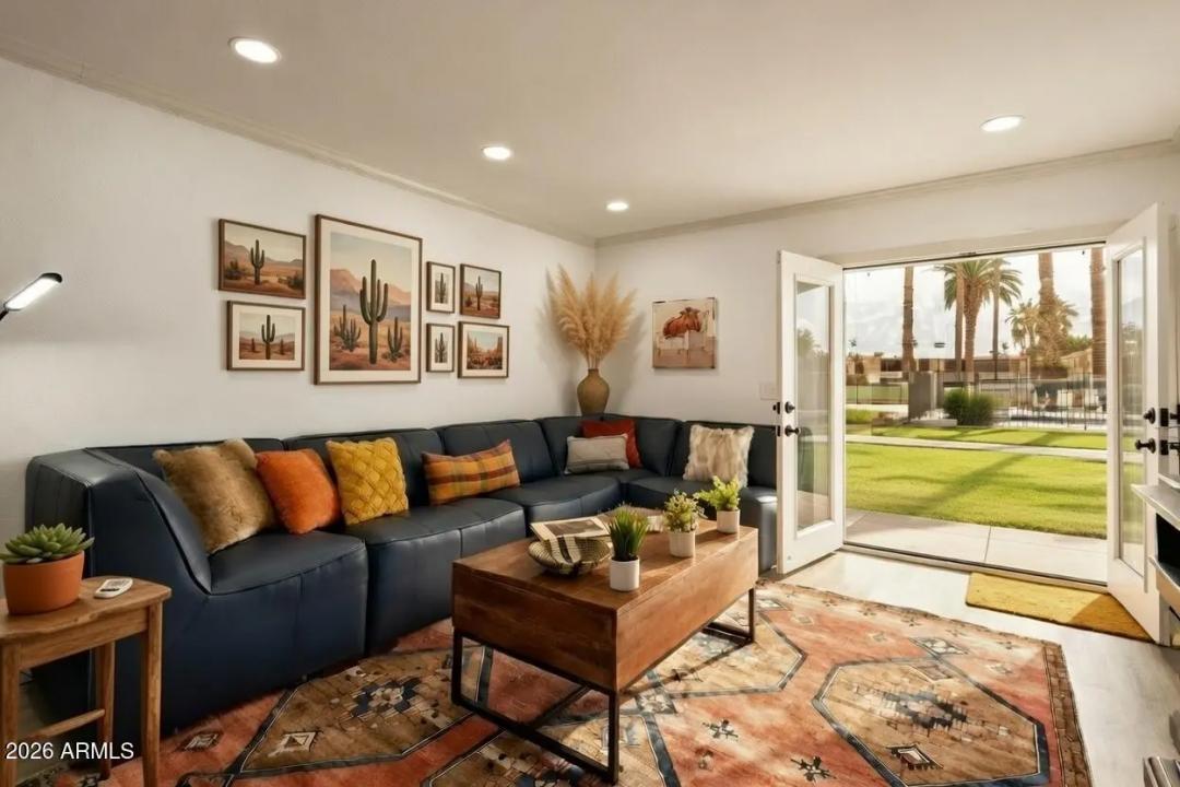 Real Estate Picture 3