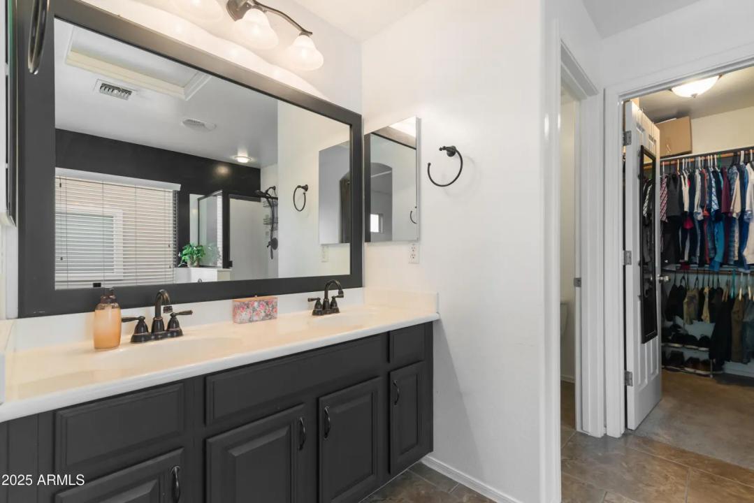 Real Estate Picture 26