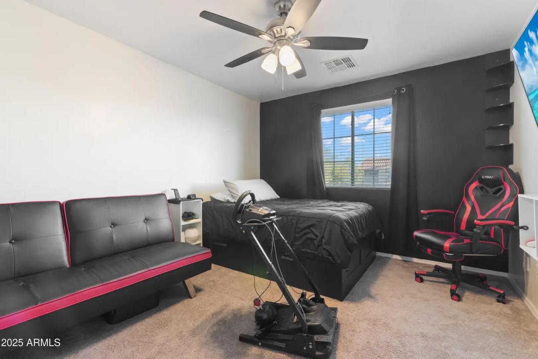 Real Estate Picture 34