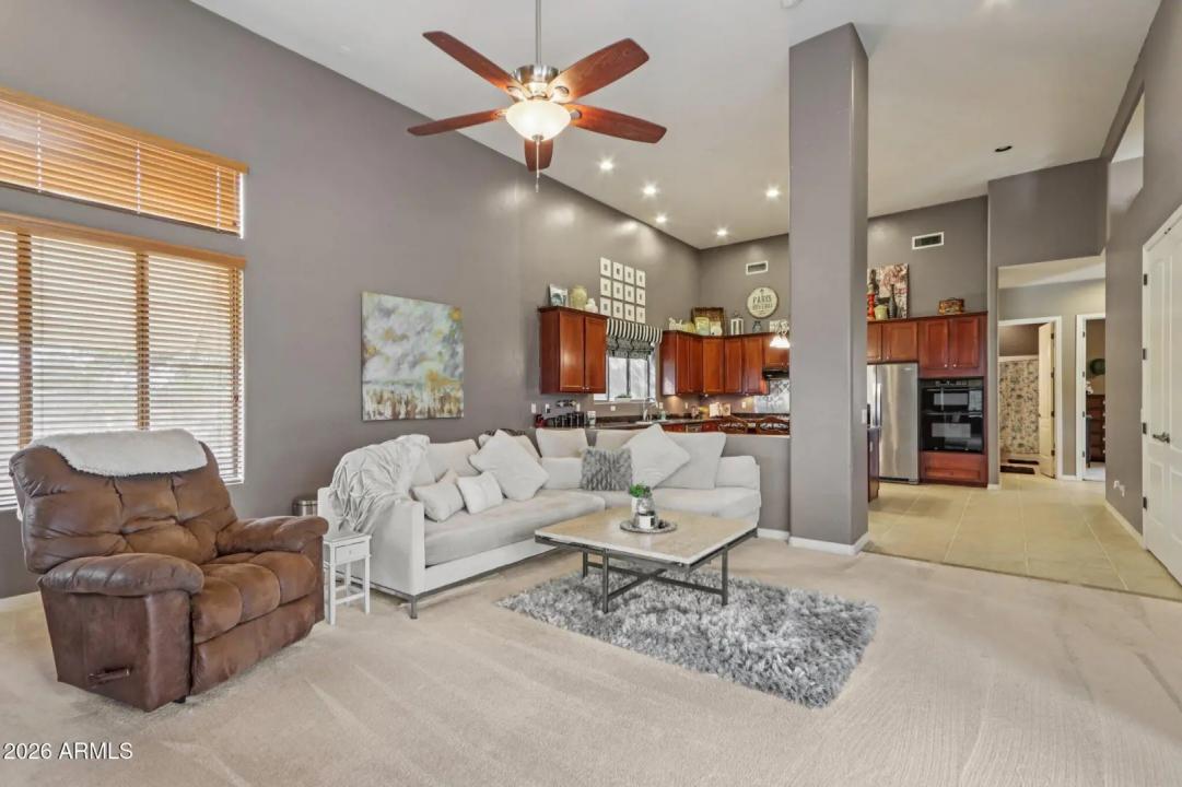 Real Estate Picture 16