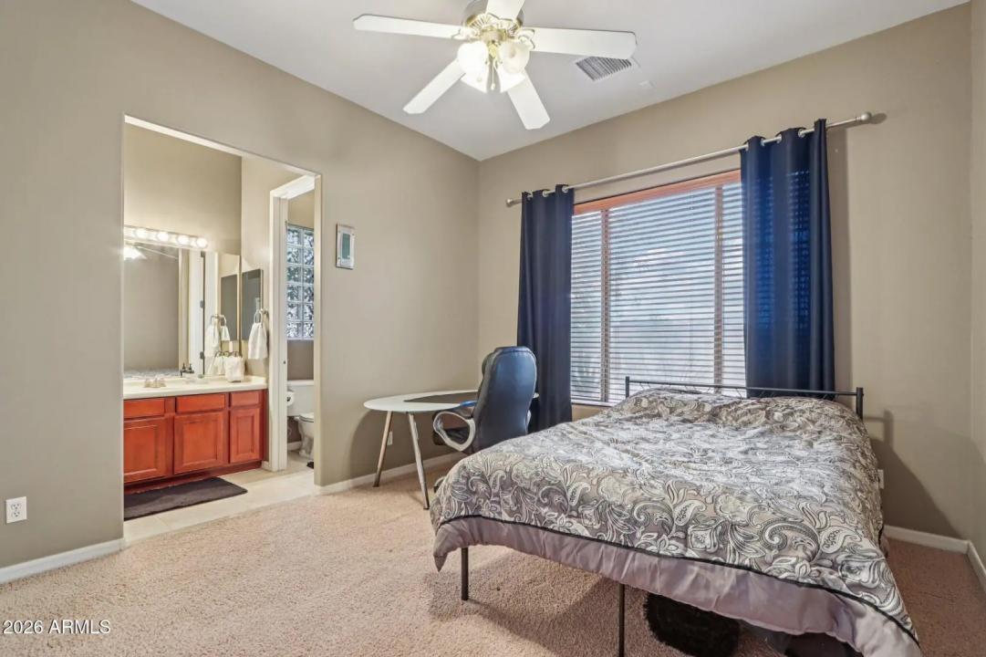 Real Estate Picture 20