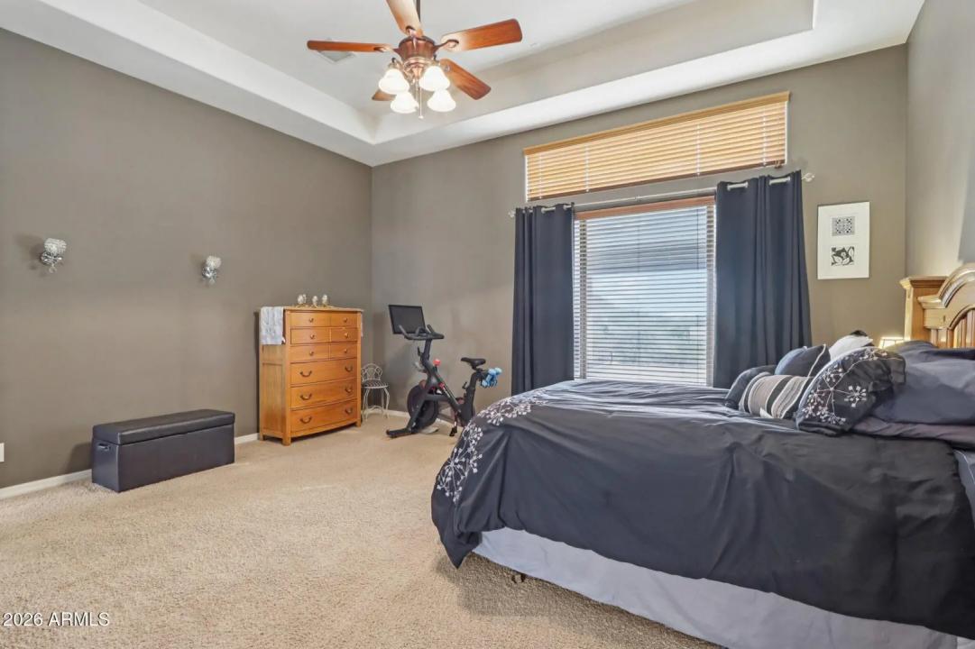 Real Estate Picture 23