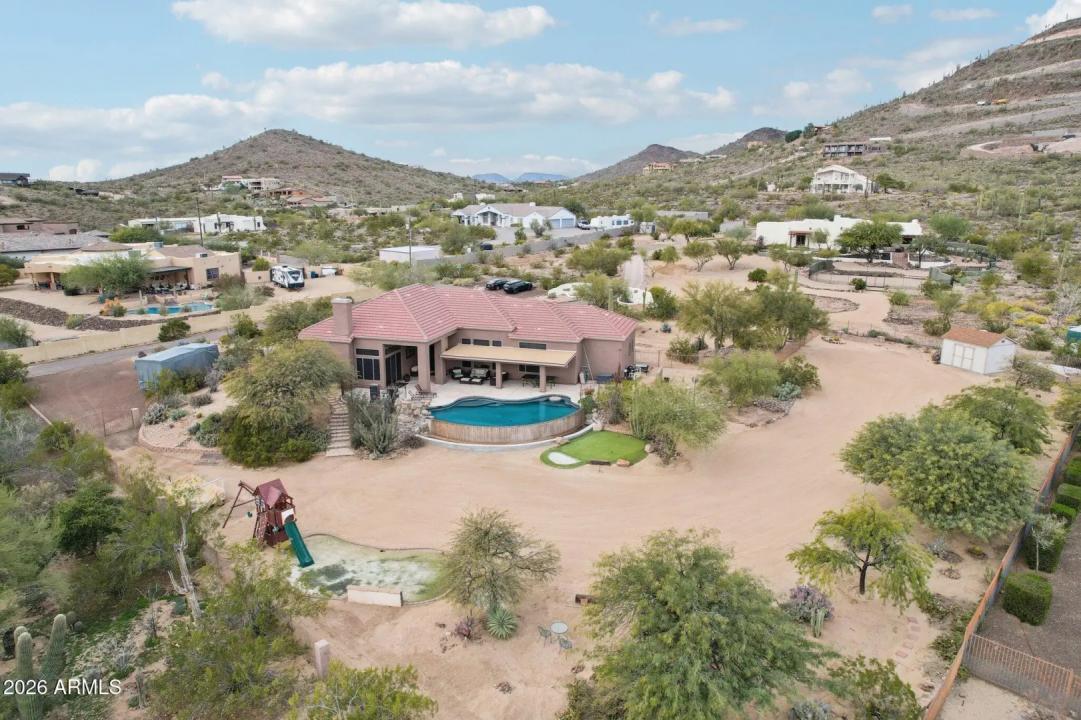 Real Estate Picture 52