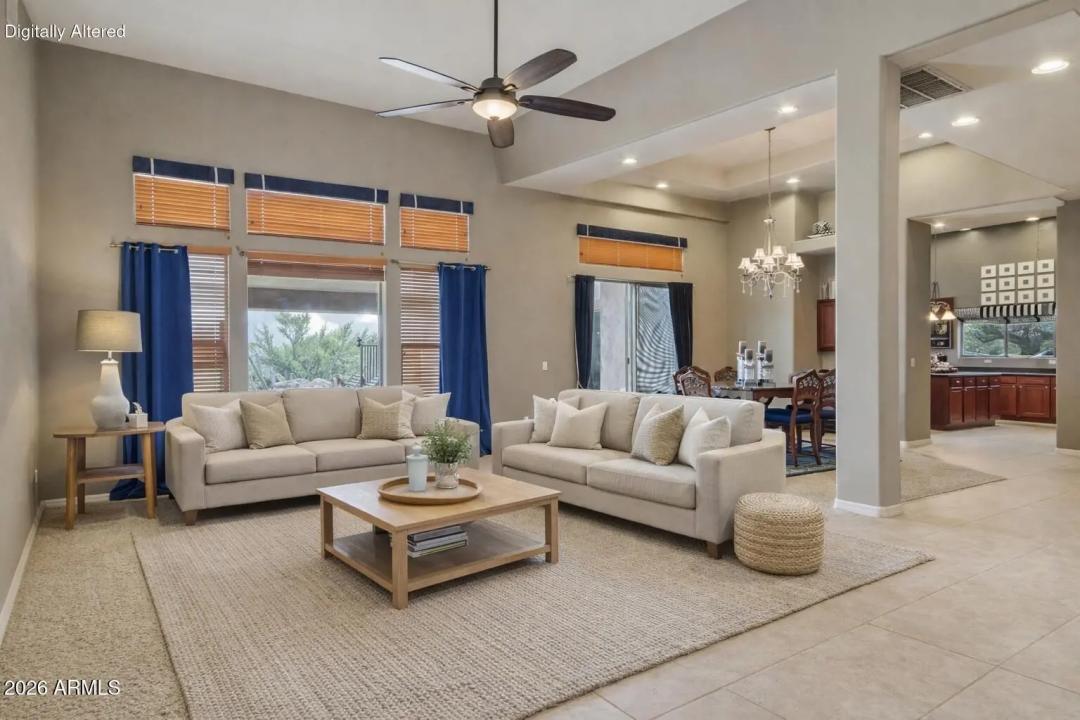 Real Estate Picture 7