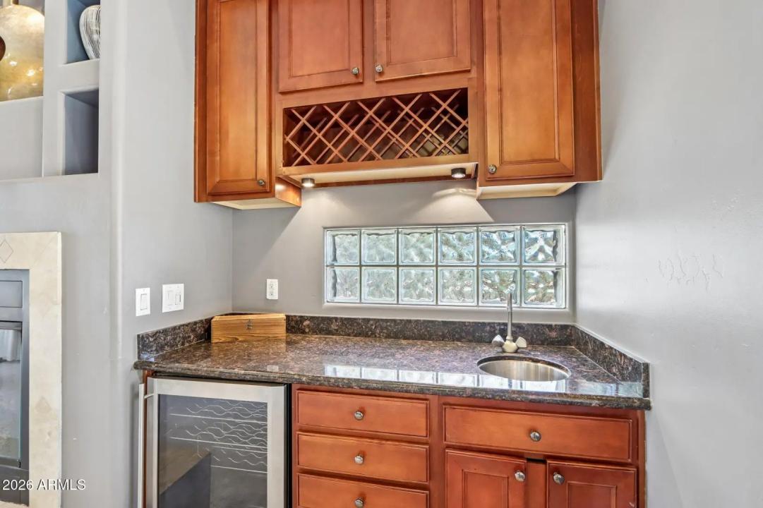 Real Estate Picture 19