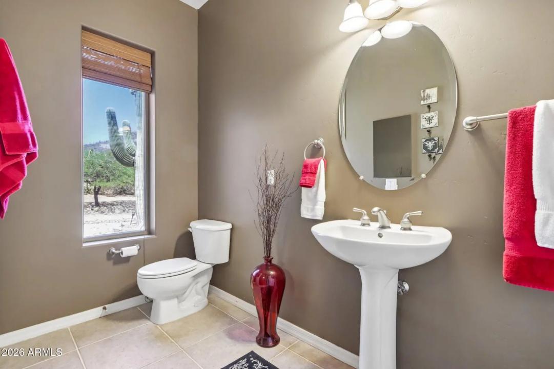 Real Estate Picture 22