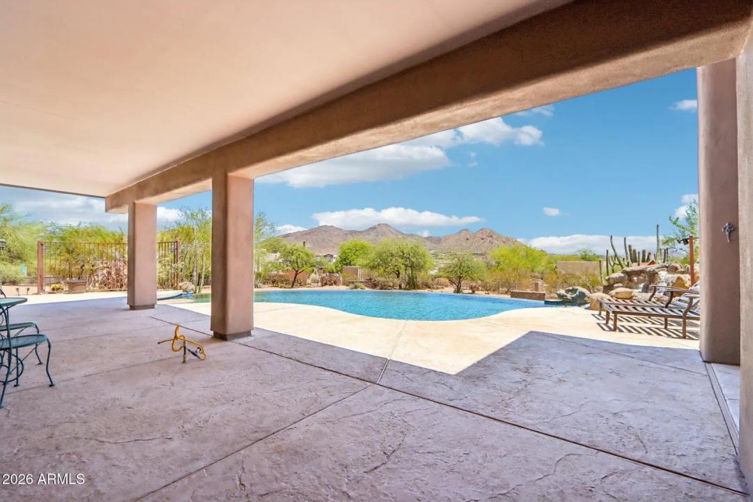 Real Estate Picture 36
