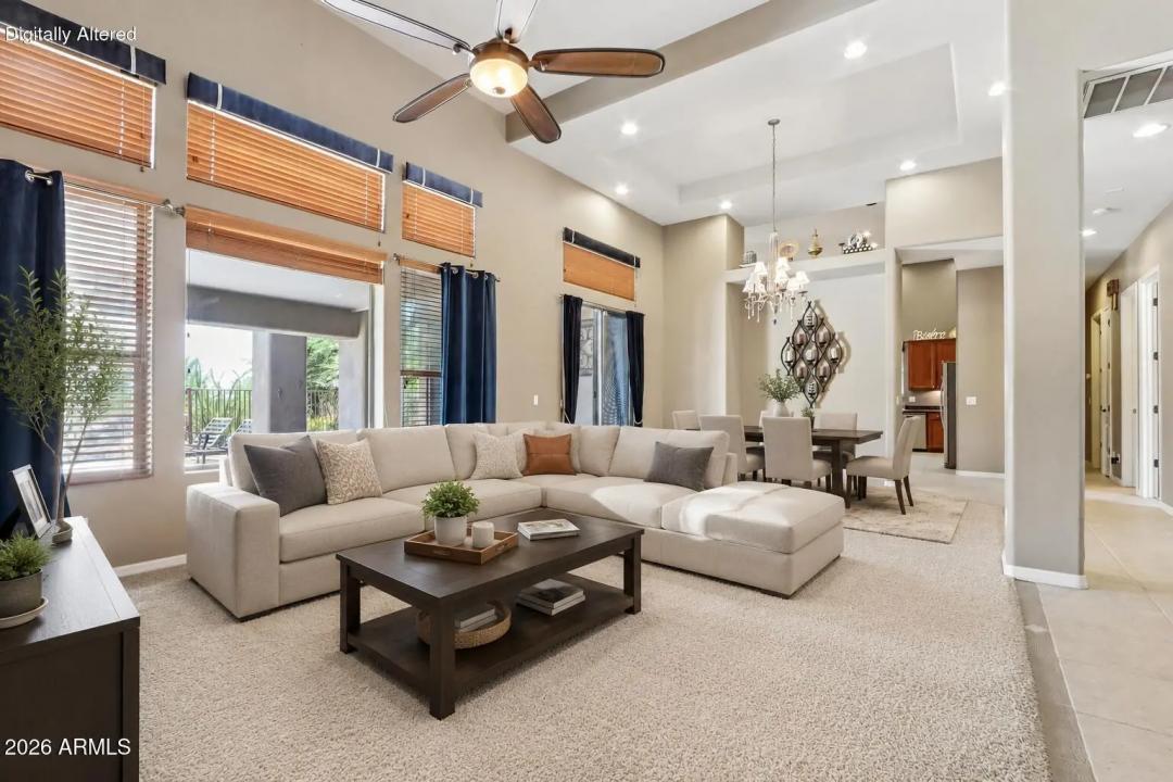 Real Estate Picture 8