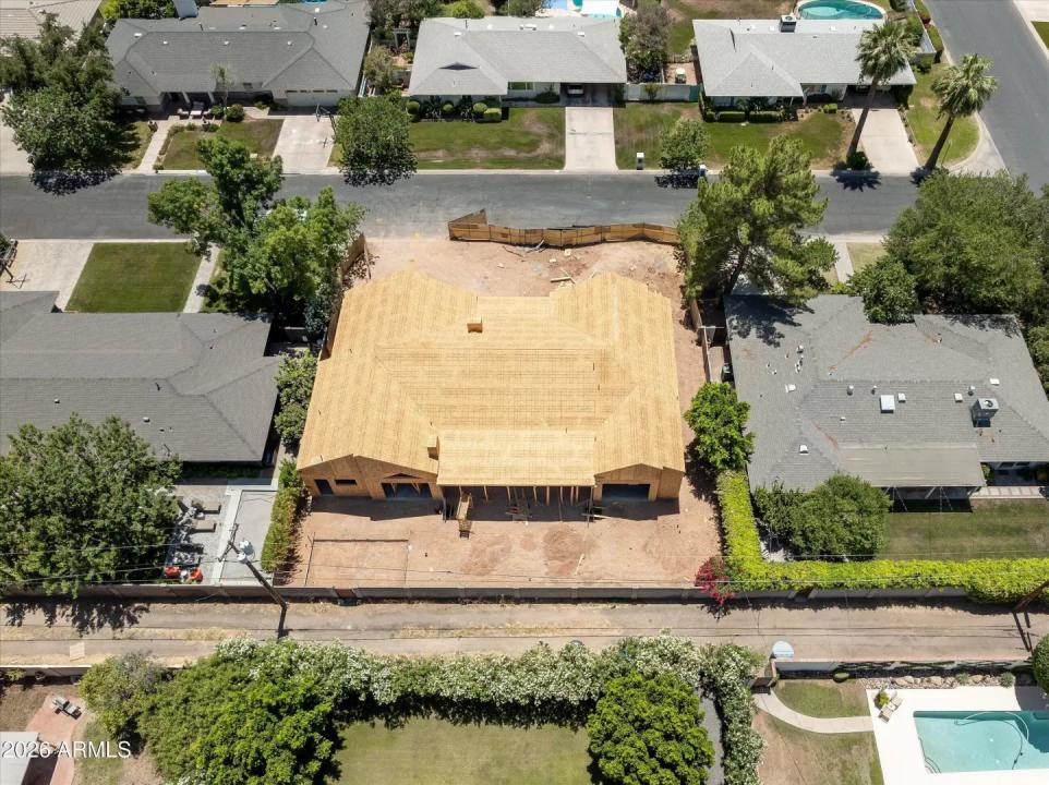 Real Estate Picture 16