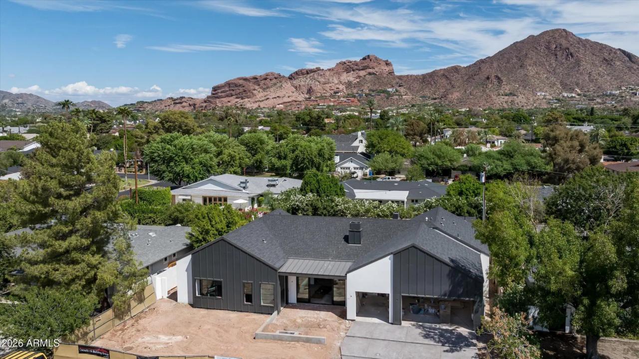 Real Estate Picture 2